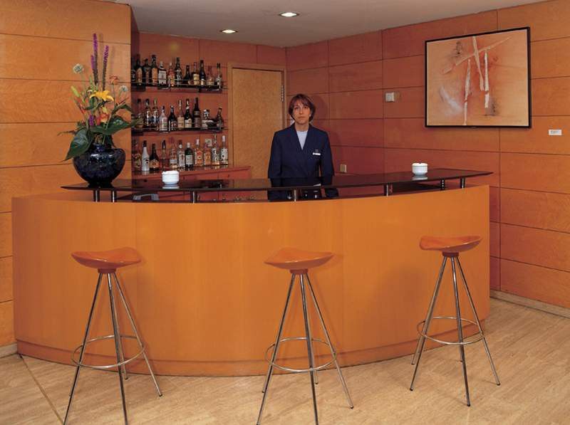 Up Rooms Vic Hotel المظهر الخارجي الصورة