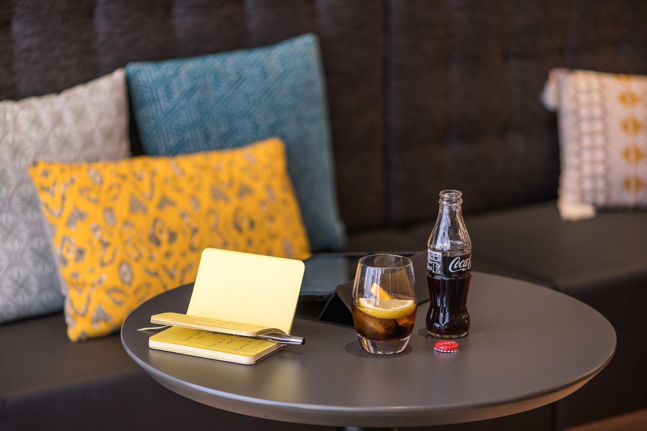Up Rooms Vic Hotel المظهر الخارجي الصورة