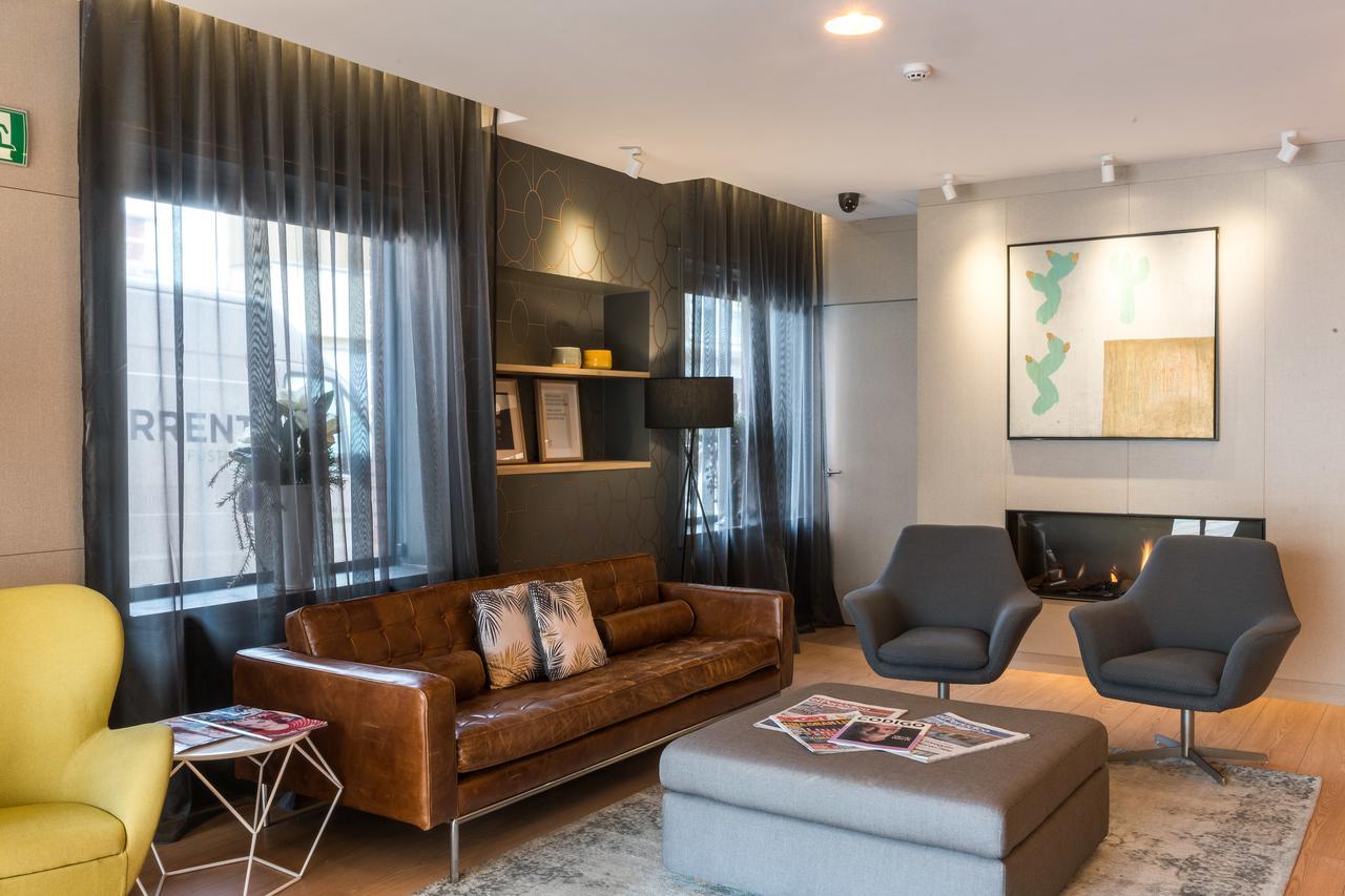 Up Rooms Vic Hotel المظهر الخارجي الصورة