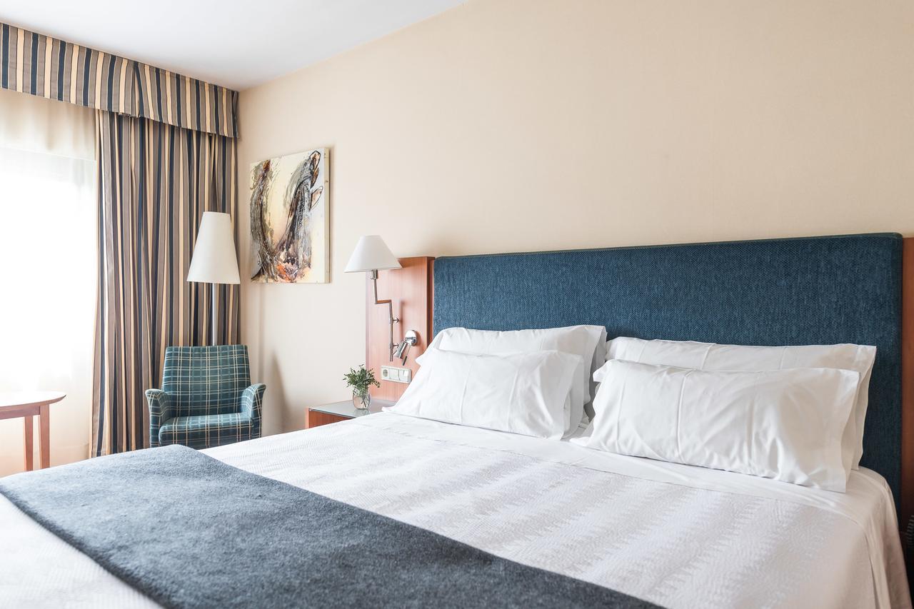 Up Rooms Vic Hotel المظهر الخارجي الصورة