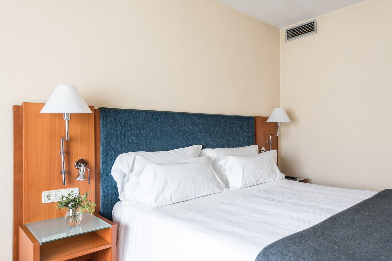 Up Rooms Vic Hotel المظهر الخارجي الصورة