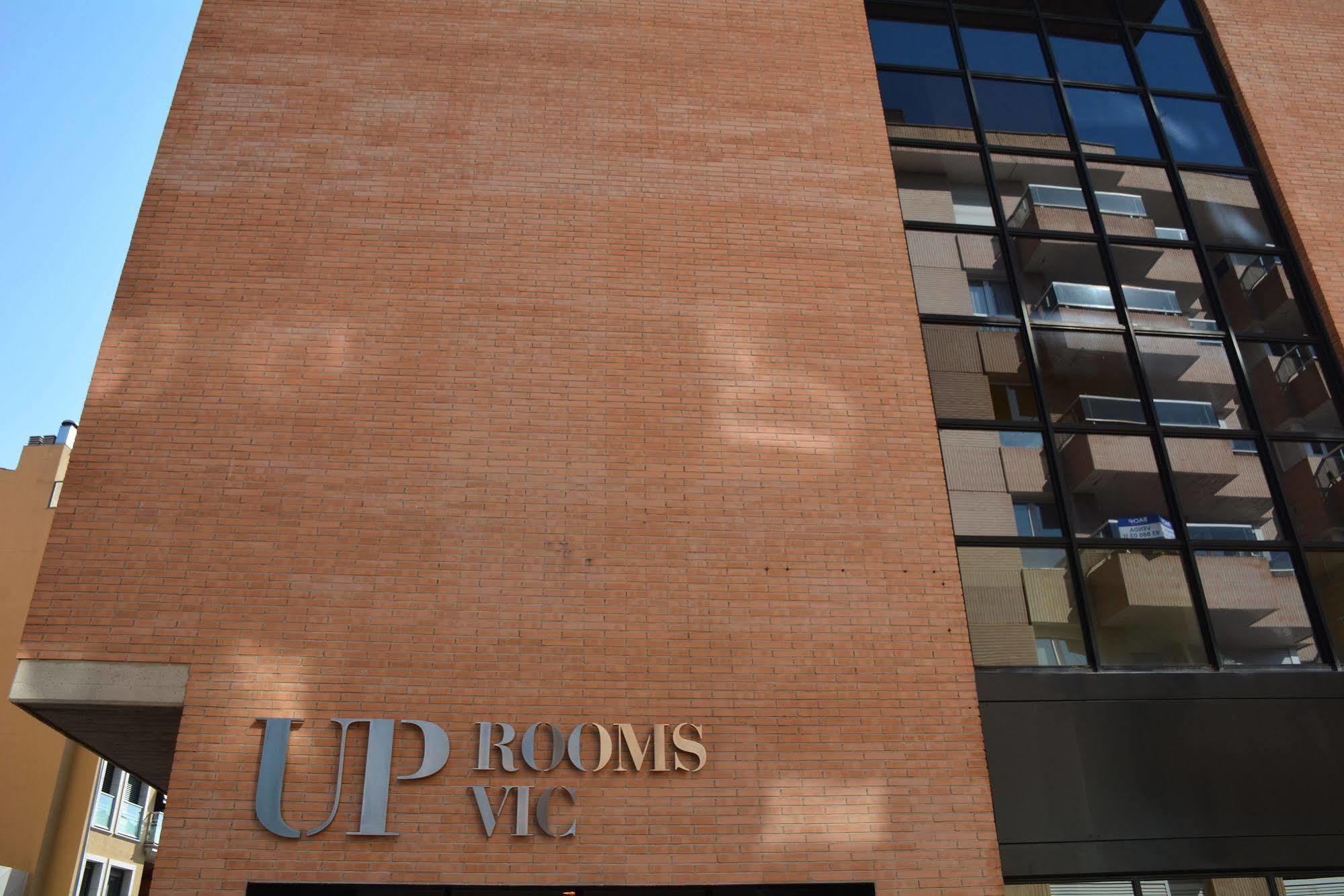 Up Rooms Vic Hotel المظهر الخارجي الصورة